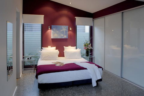 By The Beach B&B Self Contained Apartments - Surfers Paradise Gold Coast 19