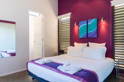 By The Beach B&B Self Contained Apartments - Surfers Paradise Gold Coast 31