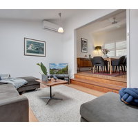 Spacious cottage with views 10 mins from the city - Surfers Paradise Gold Coast