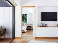 Book Byron Bay Accommodation Vacations Surfers Paradise Gold Coast Surfers Paradise Gold Coast