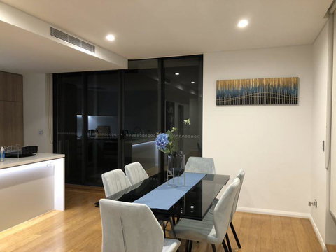 789 Vacay - Surfers Paradise Gold Coast 10