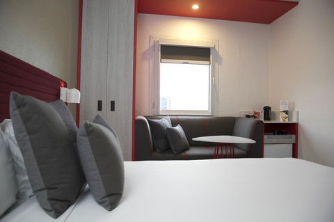 Ibis Sydney Airport - Surfers Paradise Gold Coast 0
