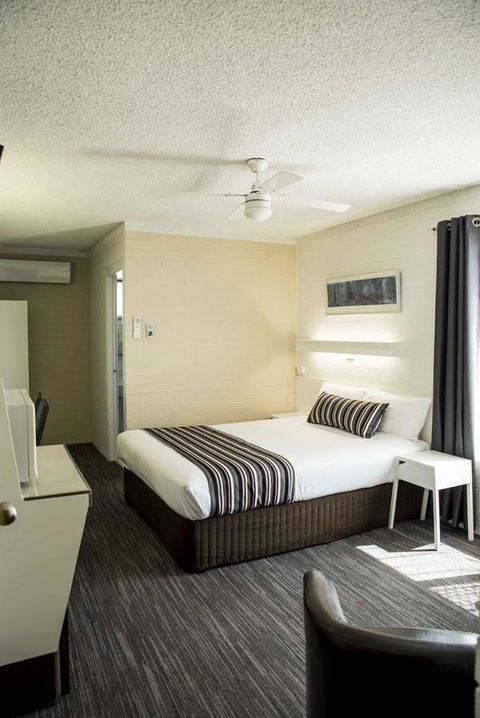 Coastal Bay Motel - Surfers Paradise Gold Coast 35