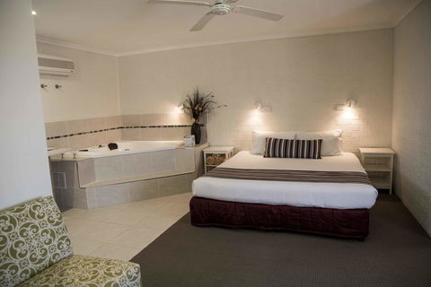 Coastal Bay Motel - Surfers Paradise Gold Coast 26