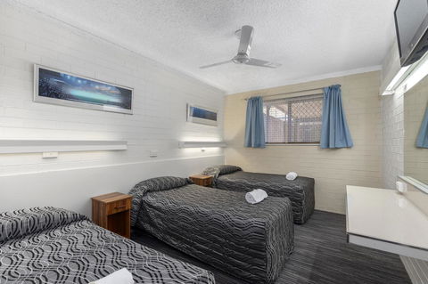 Coastal Bay Motel - Surfers Paradise Gold Coast 17