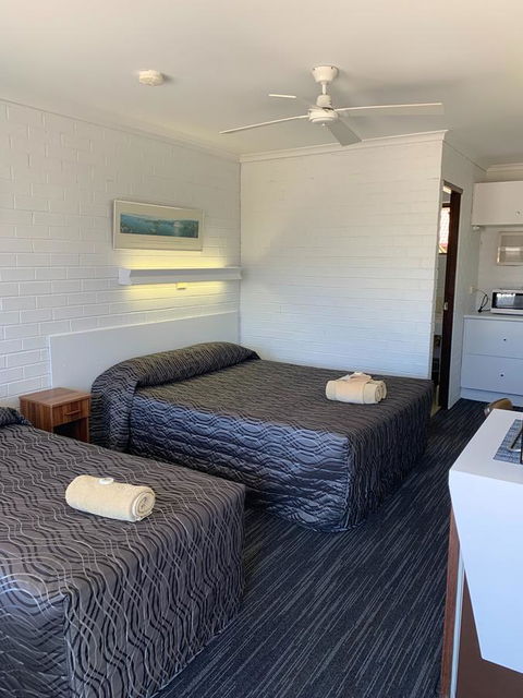 Coastal Bay Motel - Surfers Paradise Gold Coast 33