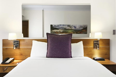 Mercure Sydney - Surfers Paradise Gold Coast 13