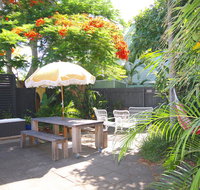 Gidget's Surf Shack - Surfers Paradise Gold Coast