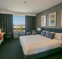 Alpha Hotel Eastern Creek - Surfers Paradise Gold Coast