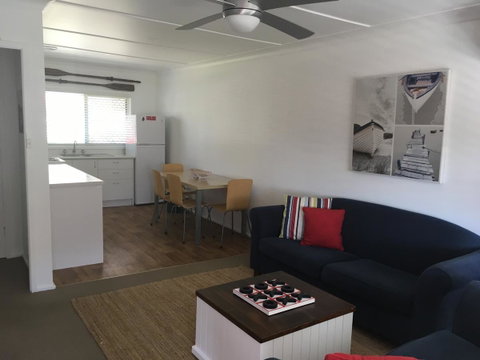 Tomaree Lodge - Surfers Paradise Gold Coast 1