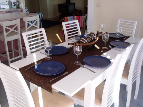 Bush & Bay Cottage - Surfers Paradise Gold Coast 12