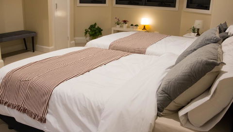 T&M HOUSE - Surfers Paradise Gold Coast 34