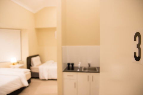 T&M HOUSE - Surfers Paradise Gold Coast 16