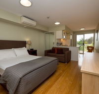 Cabarita Lake Apartments - Surfers Paradise Gold Coast