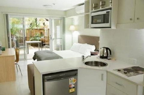 Cabarita Lake Apartments - Surfers Paradise Gold Coast 5