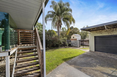 The Spa Cottage With HotTub, Netflix & Stan - Surfers Paradise Gold Coast 21