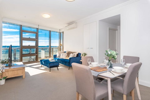 Olympic Park Sunshine 2 Bedrooms Apts With Private Parking - Surfers Paradise Gold Coast 25