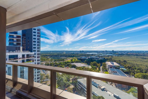 Olympic Park Sunshine 2 Bedrooms Apts With Private Parking - Surfers Paradise Gold Coast 0