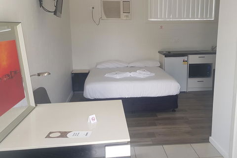 Appin Village Motel - Surfers Paradise Gold Coast 13