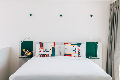 UKO Stanmore - Surfers Paradise Gold Coast 0