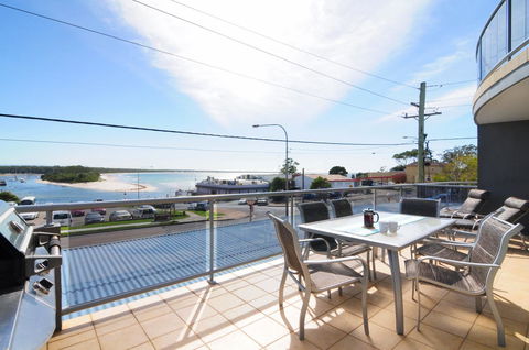 Jervis Bay Vista - Surfers Paradise Gold Coast 7