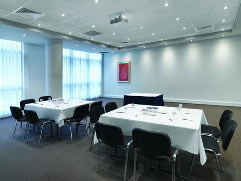 Adina Apartment Hotel Sydney, Darling Harbour - Surfers Paradise Gold Coast 20