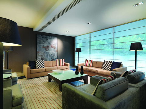 Adina Apartment Hotel Sydney, Darling Harbour - Surfers Paradise Gold Coast 17