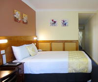 Book Taree Accommodation Vacations Surfers Paradise Gold Coast Surfers Paradise Gold Coast