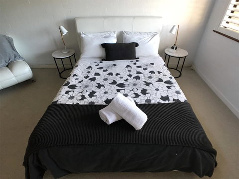 Treetops Everglades Villa - Surfers Paradise Gold Coast 30