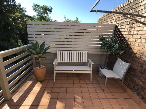 Treetops Everglades Villa - Surfers Paradise Gold Coast 23