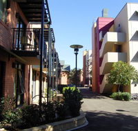 Sydney University Village - Surfers Paradise Gold Coast