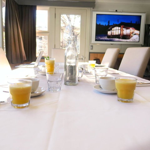 Pure Chalet Thredbo - Surfers Paradise Gold Coast 25