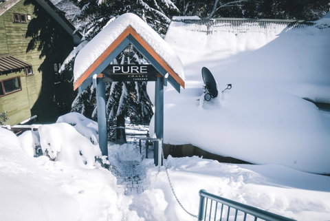 Pure Chalet Thredbo - Surfers Paradise Gold Coast 26