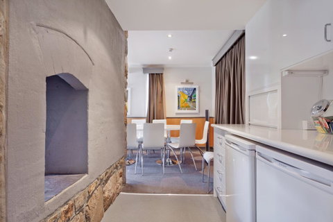 Pure Chalet Thredbo - Surfers Paradise Gold Coast 43