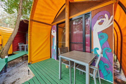 Arts Factory By Nomads - Surfers Paradise Gold Coast 11