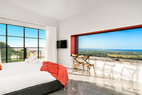 Sundays At Byron - Surfers Paradise Gold Coast 12