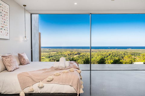 Sundays At Byron - Surfers Paradise Gold Coast 41