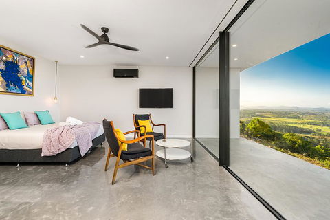 Sundays At Byron - Surfers Paradise Gold Coast 22