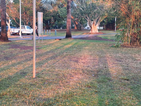 Nightcliff Foreshore Getaway - McKay Gardens - Surfers Paradise Gold Coast 36