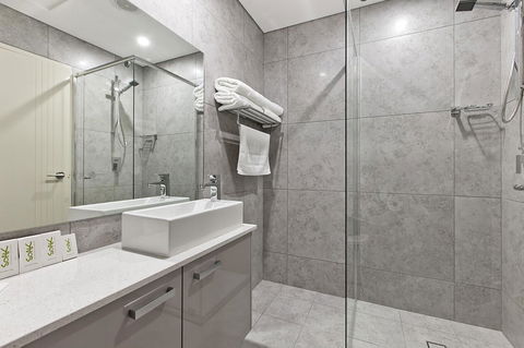 Argus Hotel Darwin - Surfers Paradise Gold Coast 9