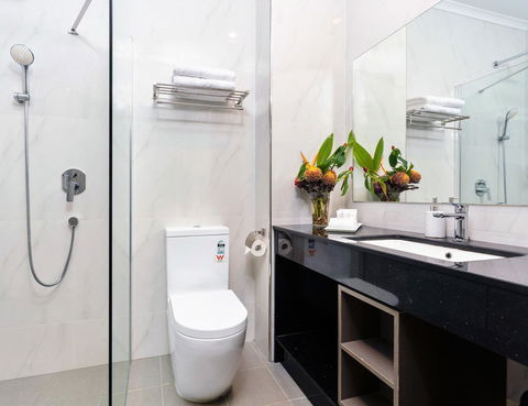 Darwin City Hotel - Surfers Paradise Gold Coast 24