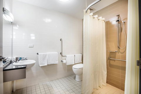 Novotel Darwin Airport - Surfers Paradise Gold Coast 31