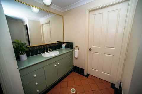 Beaches Serviced Apartments - Surfers Paradise Gold Coast 32