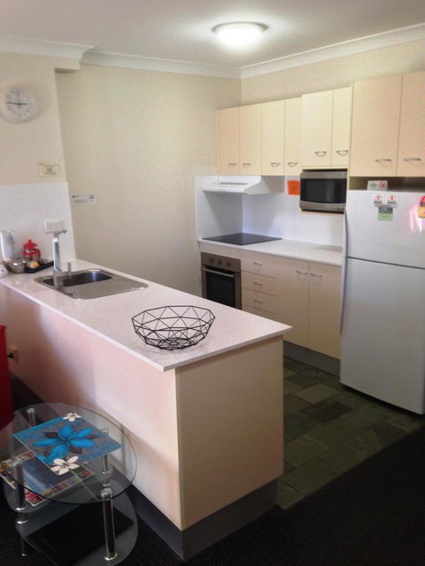 Beaches Serviced Apartments - Surfers Paradise Gold Coast 38