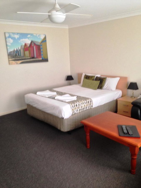 Beaches Serviced Apartments - Surfers Paradise Gold Coast 36