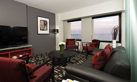 Hilton Darwin - Surfers Paradise Gold Coast 11