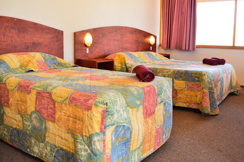Erldunda Desert Oaks Resort - Surfers Paradise Gold Coast 34