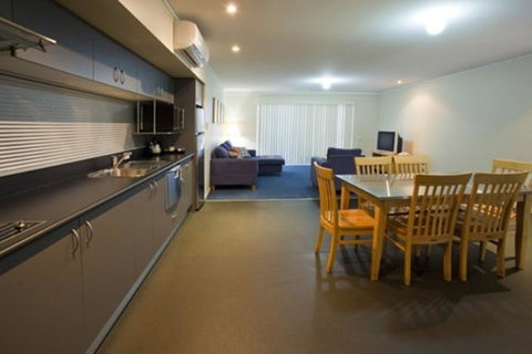 Corrigans Cove - Surfers Paradise Gold Coast 7