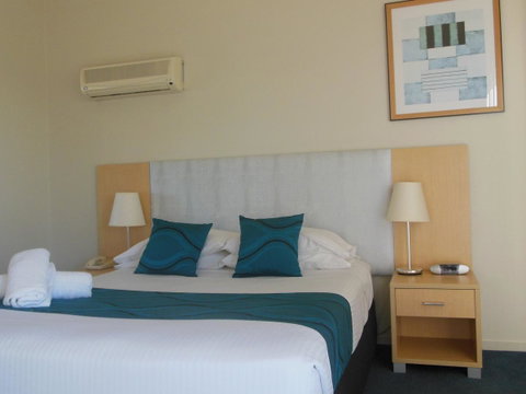 Corrigans Cove - Surfers Paradise Gold Coast 22