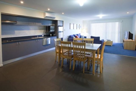 Corrigans Cove - Surfers Paradise Gold Coast 5